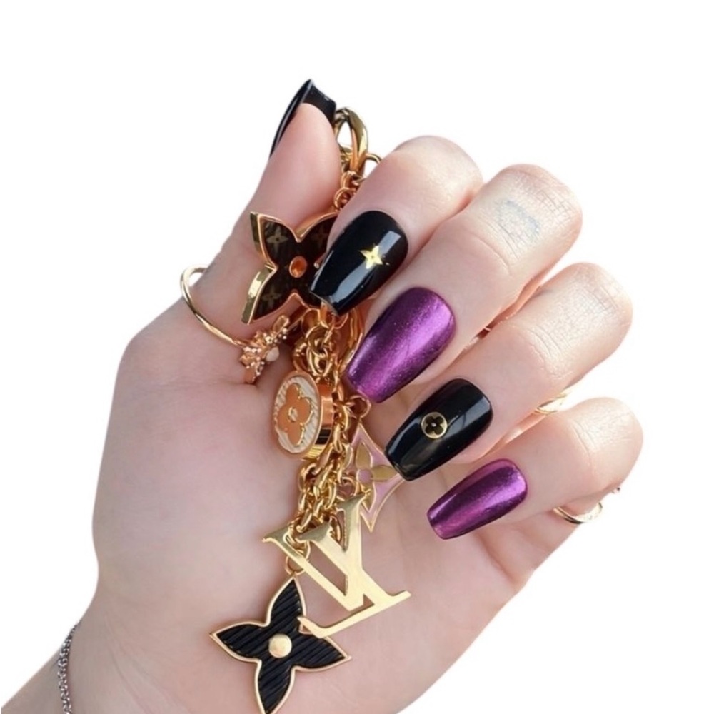 10 PC Handcrafted designer custom reusable press on nails set